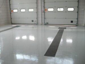  width=